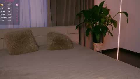 Snapshot of mazymayes chatting on 02.04.26 Mazy online show from 02.04.26