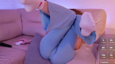 Snapshot of mazzanti_ chatting on 10.25.25 mazzanti_ online show from 10.25.25