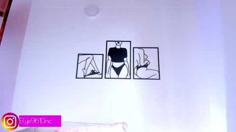Snapshot of mcdonald_ellie chatting on 05.30.26 Ellie online show from 05.30.26