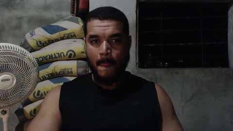 Snapshot of mcgregor_sexhot chatting on 10.11.25 Mcgregor online show from 10.11.25