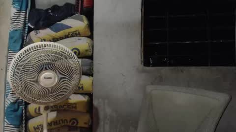 Snapshot of mcgregor_sexhot chatting on 10.18.25 Mcgregor online show from 10.18.25