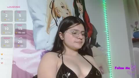 Snapshot of mckennahot303av chatting on 03.06.25 mackenna av online show from 03.06.25