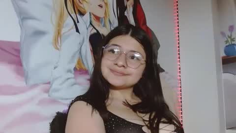 Snapshot of mckennahot303av chatting on 03.10.25 mackenna av online show from 03.10.25