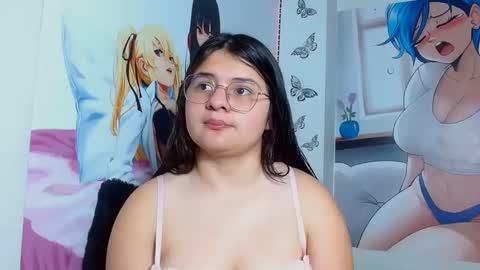 Snapshot of mckennahot303av chatting on 09.20.25 mackenna av online show from 09.20.25