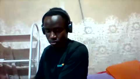 Snapshot of mclntz_bbc chatting on 02.09.25 mclntz_bbc online show from 02.09.25