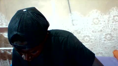 Snapshot of mclntz_bbc chatting on 02.14.25 mclntz_bbc online show from 02.14.25