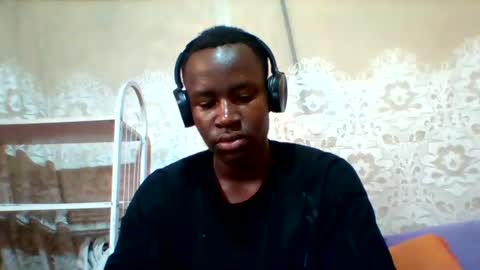 Snapshot of mclntz_bbc chatting on 02.16.25 mclntz_bbc online show from 02.16.25