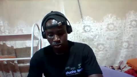 Snapshot of mclntz_bbc chatting on 02.24.25 mclntz_bbc online show from 02.24.25