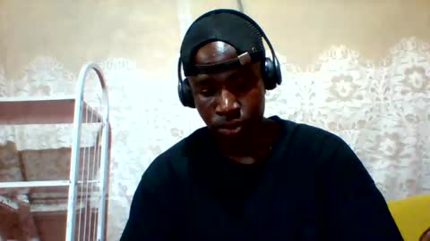 Snapshot of mclntz_bbc chatting on 03.06.25 mclntz_bbc online show from 03.06.25