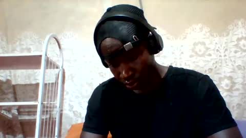 Snapshot of mclntz_bbc chatting on 03.07.25 mclntz_bbc online show from 03.07.25