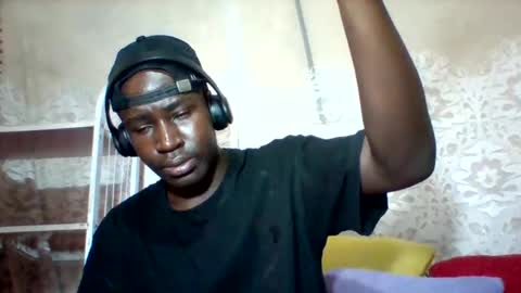 Snapshot of mclntz_bbc chatting on 03.09.25 mclntz_bbc online show from 03.09.25