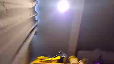 Snapshot of mclovinmackay chatting on 10.19.25 mclovinmackay online show from 10.19.25