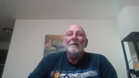 Snapshot of mdane99 chatting on 10.14.25 mdane99 online show from 10.14.25