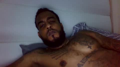 Snapshot of mdmangal1000 chatting on 10.16.25 BOB online show from 10.16.25