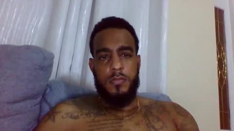 Snapshot of mdmangal1000 chatting on 10.20.25 BOB online show from 10.20.25