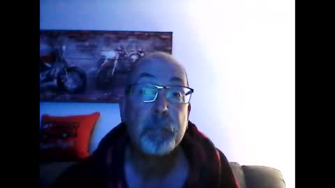 me at home online show from 10.17.25