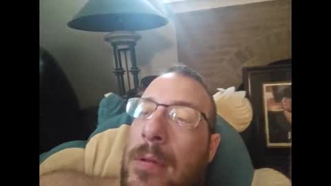 Snapshot of meatinyourgrill chatting on 10.21.25 meatinyourgrill online show from 10.21.25