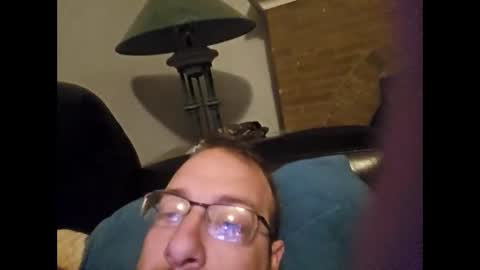 Snapshot of meatinyourgrill chatting on 10.27.25 meatinyourgrill online show from 10.27.25