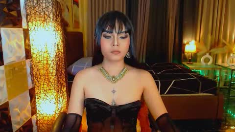 Snapshot of meatyhorsecocktrans chatting on 11.15.25 meatyhorsecocktrans online show from 11.15.25