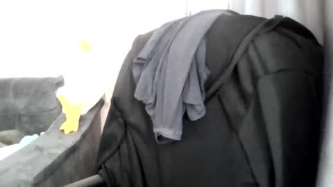 Snapshot of medjik_lool chatting on 10.16.25 Oltereodora-lima online show from 10.16.25