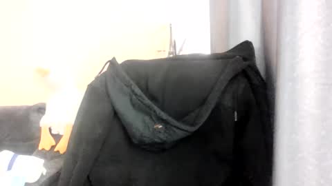 Snapshot of medjik_lool chatting on 10.30.25 Oltereodora-lima online show from 10.30.25