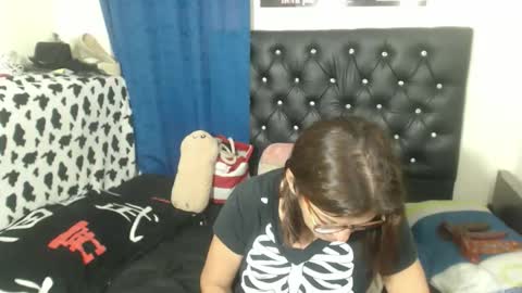 Snapshot of medusalilith69 chatting on 04.25.26 Natalia online show from 04.25.26