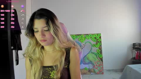 Snapshot of meduza_sexy_caramel chatting on 12.02.24 Baio online show from 12.02.24