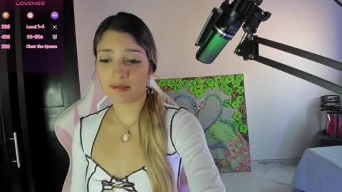 Snapshot of meduza_sexy_caramel chatting on 12.18.24 Baio online show from 12.18.24