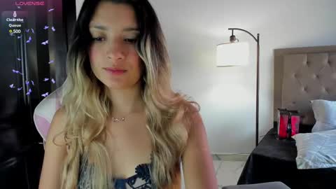 Snapshot of meduza_sexy_caramel chatting on 02.21.25 Baio online show from 02.21.25