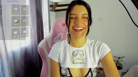 Snapshot of meduza_sexy_caramel chatting on 09.23.25 Baio online show from 09.23.25