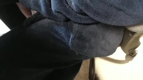 mee9090e900 online show from 10.10.25