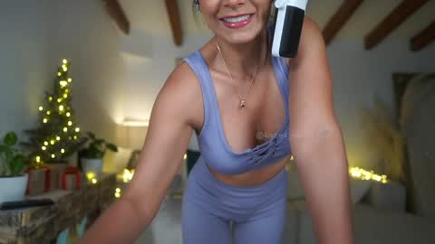 Andrea  online show from 12.08.24