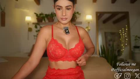 Andrea  online show from 04.17.26