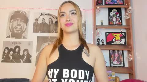 Snapshot of meeowlody chatting on 10.11.25 Emily online show from 10.11.25