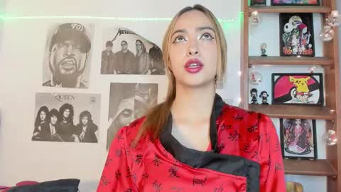 Snapshot of meeowlody chatting on 11.01.25 Emily online show from 11.01.25