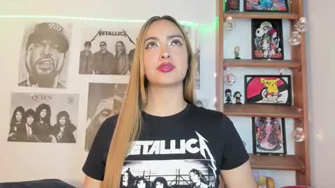 Snapshot of meeowlody chatting on 11.05.25 Emily online show from 11.05.25