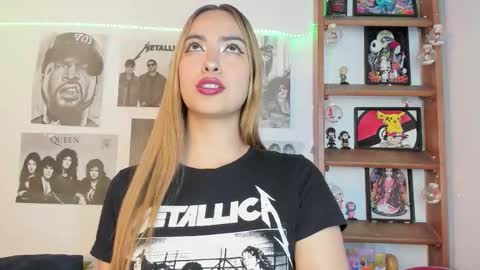 Emily online show from 11.19.25