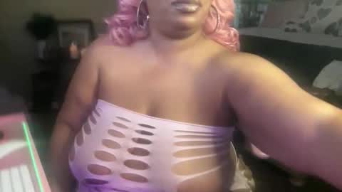 Southern Peach online show from 11.21.25