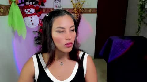 megaan_fooxxx online show from 11.24.25