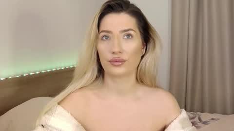 Megan Blazee  online show from 02.12.26