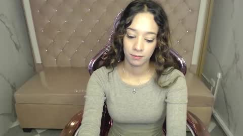 megan_collins_b online show from 10.03.25