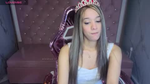 megan_collins_b online show from 10.23.25