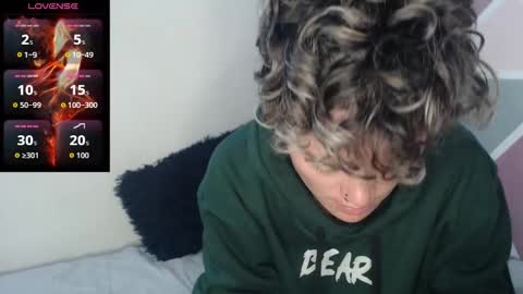 Megan and sophi online show from 10.18.25