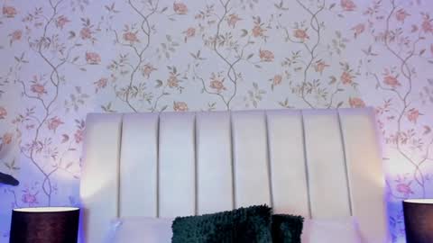 Carolina Paez online show from 01.29.25