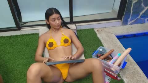 Carolina Paez online show from 02.21.25