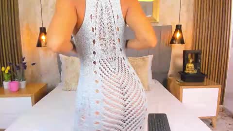 Carolina Paez online show from 09.09.25