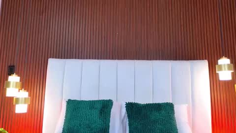 Carolina Paez online show from 10.10.25