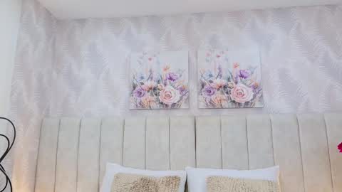 Carolina Paez online show from 03.26.26