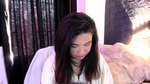     online show from 12.03.24