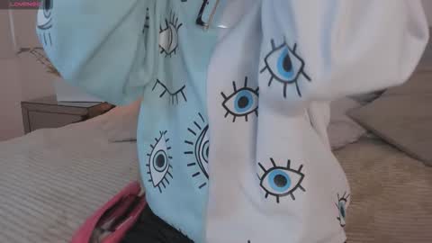 Megan online show from 10.15.25